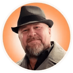 Master Networking: Step 1 - Make Initial Connections 2 Discover Clay Hicks, the Founder and CEO, of H7 Network